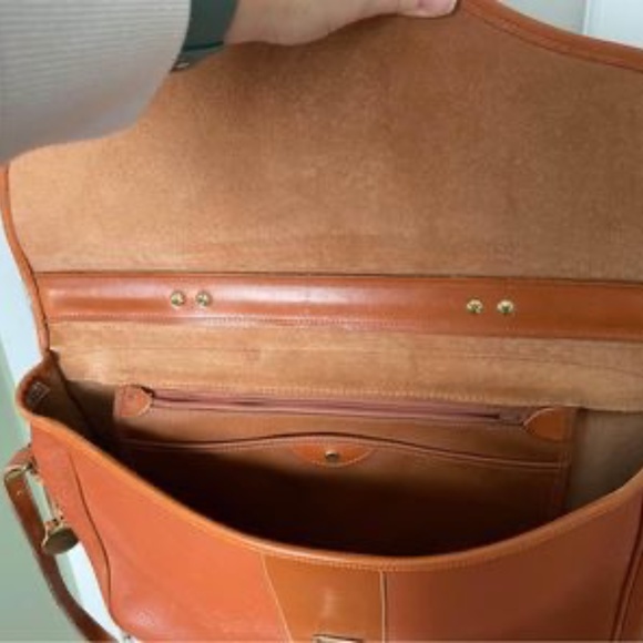 Dooney & Bourke Satchel/Briefcase - Picture 5 of 6